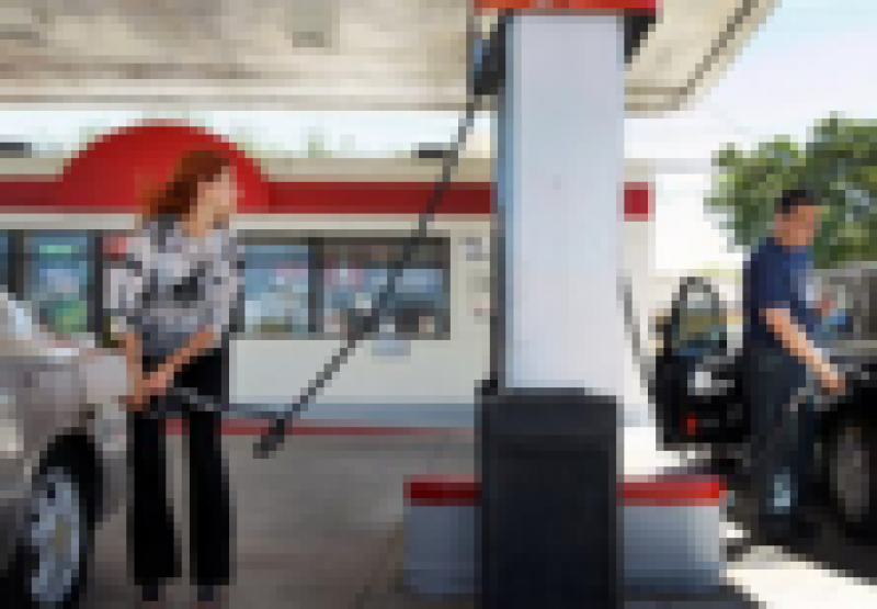 委内瑞拉将推汽油新政