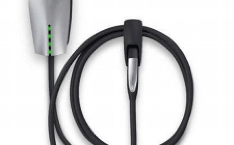 中日或统一电动汽车充电标准