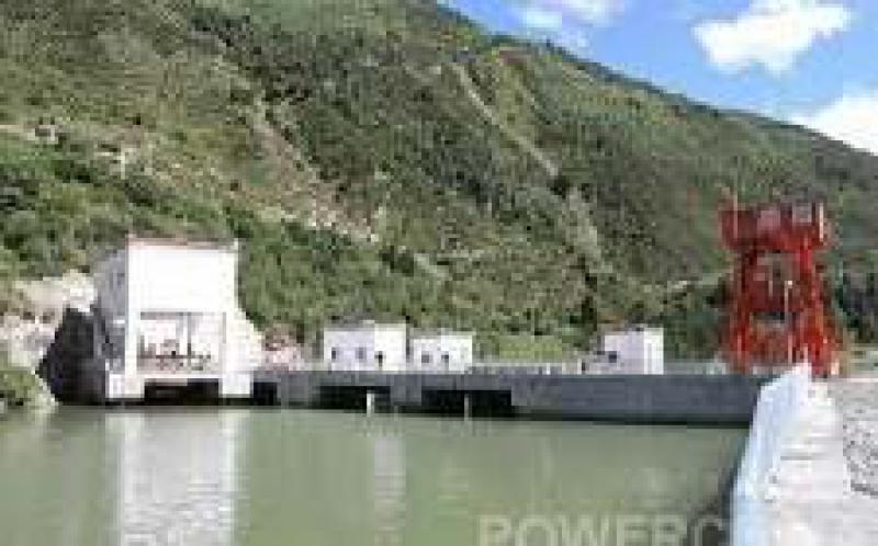 中国电建杨家湾水电站首批机组并网发电