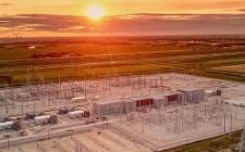 西门子和藤森在加拿大电力高速公路马尼托巴完全转化站