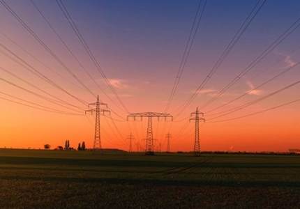 能源和投资：减少可再生能源，研究和开发正在增长