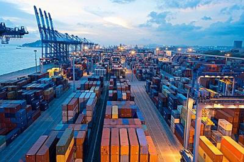 中石油将开发三大LNG转口贸易中心 以实现贸易增值