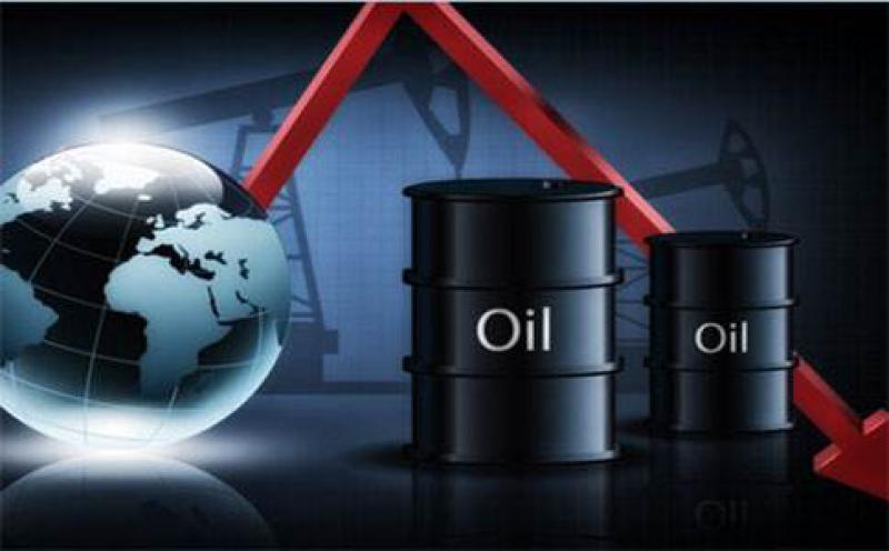 EIA原油库存大降且产量再度回落 但精炼油库存增幅远超预期