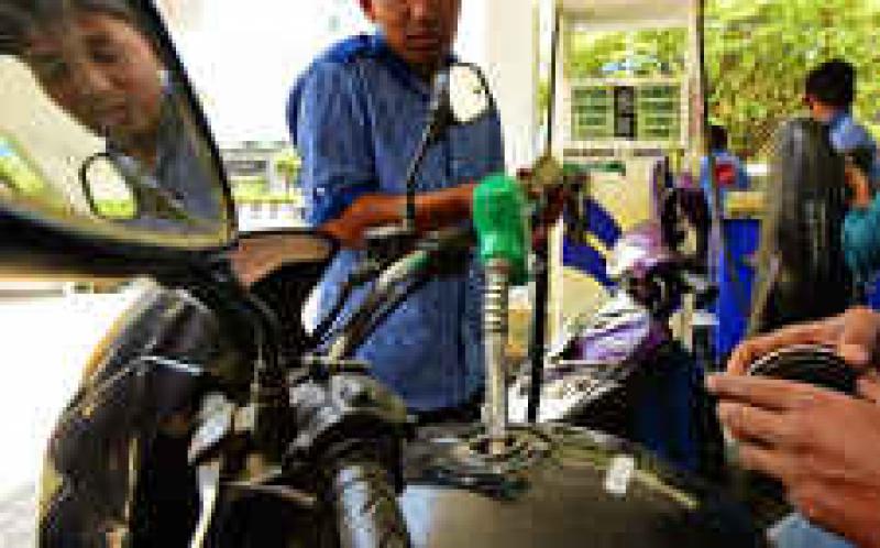 德里高等法院拒绝干涉对燃料价格的抗辩