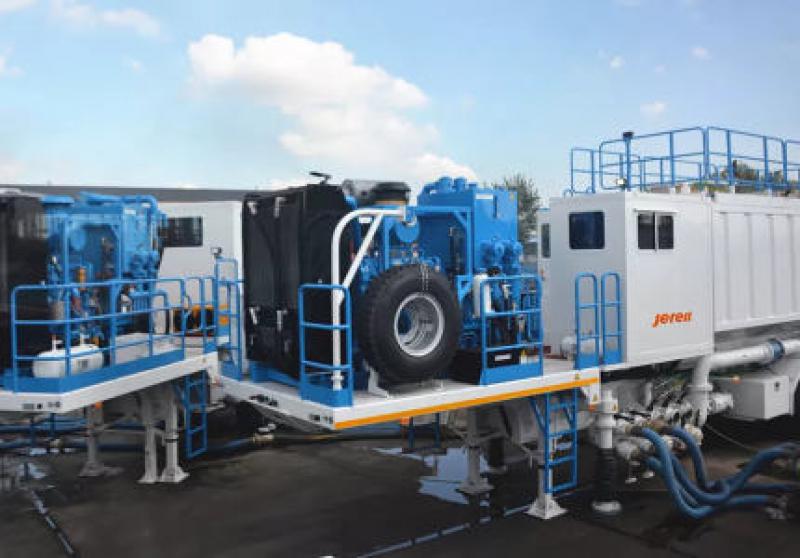 中国压裂成套设备首次进入乌兹别克斯坦