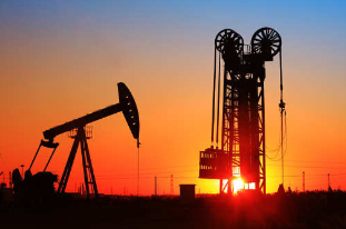 印度的石油进口费用在8月份激增52％至118.3亿美元