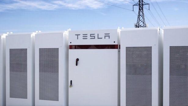 英国亿万富翁计划打造全球最大电池储能系统