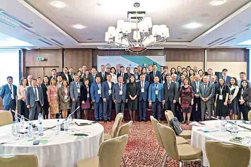 可再生能源使哈萨克斯坦电力系统获得400兆瓦的电力