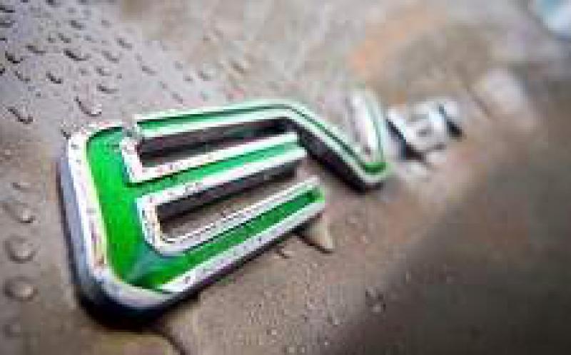 今年云南省将推广 5万辆新能源汽车