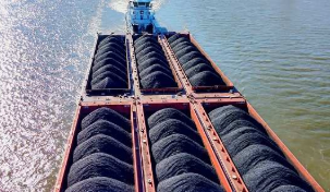 电力公司8月份进口煤炭增加26％