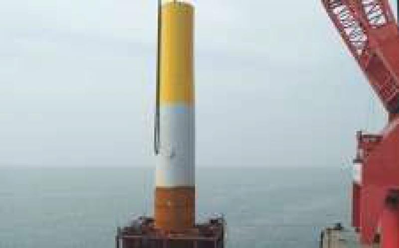 我国最大单机容量风电机组基础超大直径单桩顺利沉桩