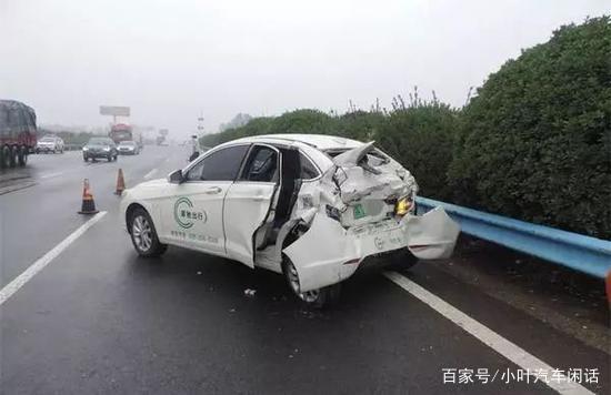 电动汽车高速上没电出车祸，新能源汽车又有黑锅？