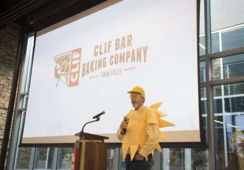 Clif Bar开始研究该地区最大的太阳能发电系统