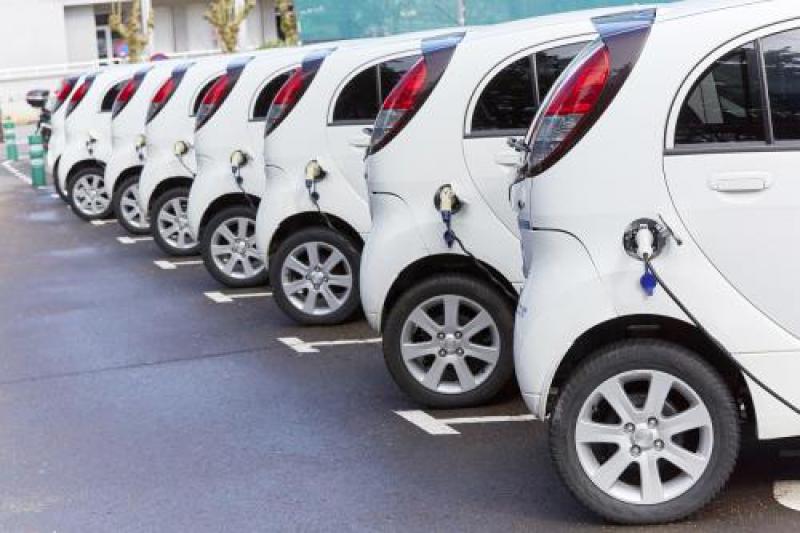 电动汽车行业发展前景分析 融合多方发展势在必行