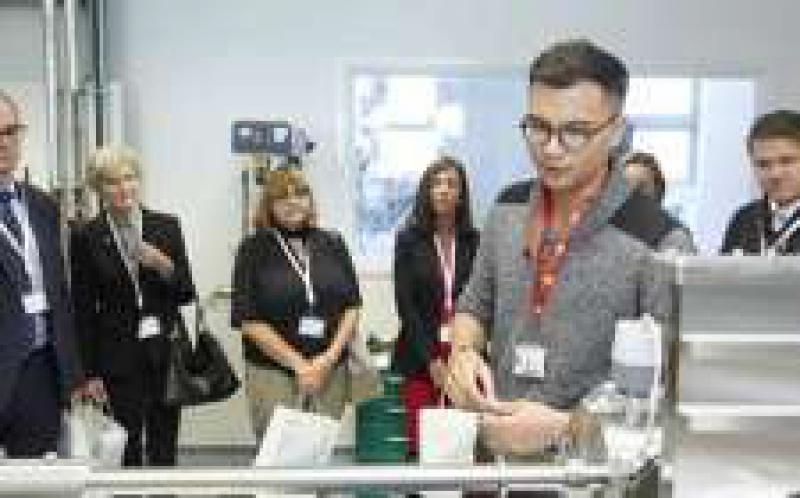 曼彻斯特燃料电池创新中心在英国开业