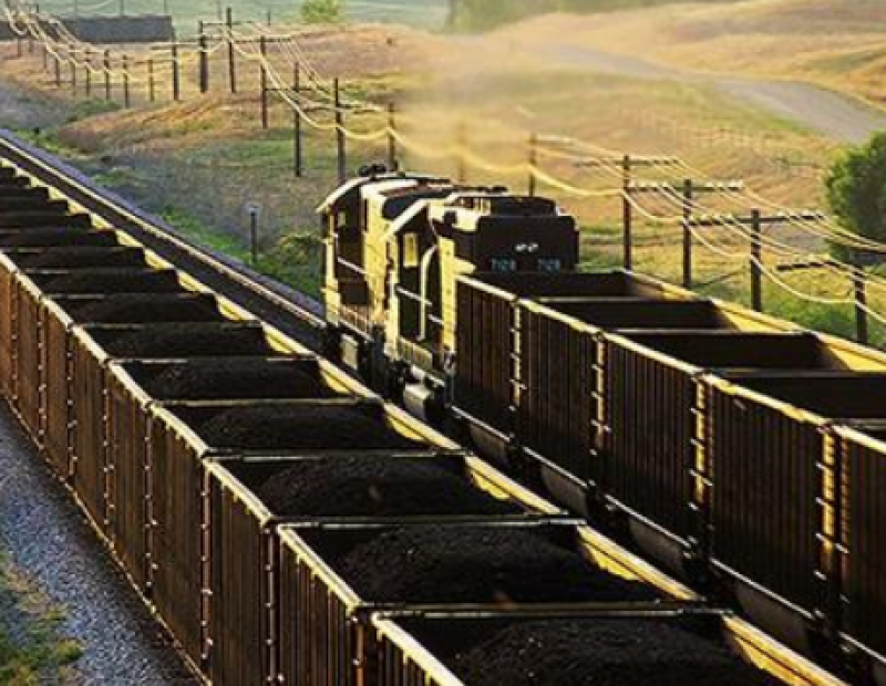 发改委：1-9月全国铁路发运煤炭17.7亿吨同比增长9.8%