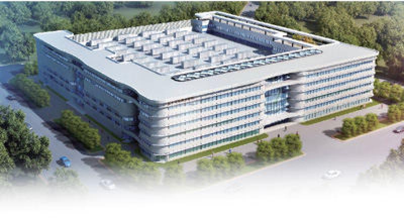 建立多元能源体系，同时大力发展储能调峰电站