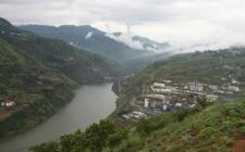 清洁能源创新管理，“水光多能互补”项目有利于落实我国大力发展清洁能源的战略部署