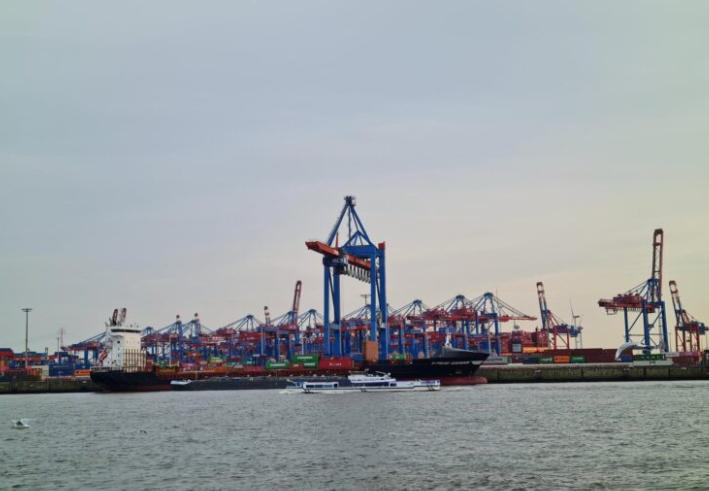 全球海洋脱碳中心完成船上碳捕获完整价值链试点