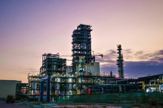 沙特与印尼签署270亿美元清洁能源及石化合作协议