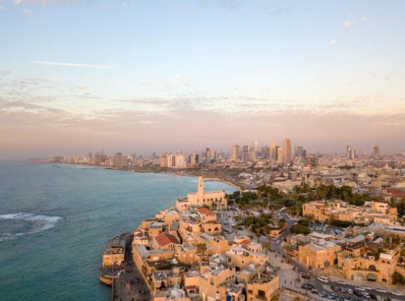 以色列推进公共体育设施屋顶太阳能计划以扩大可再生能源利用