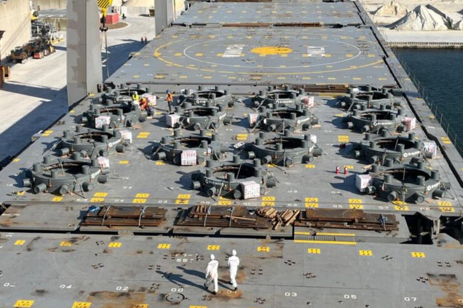 F.lli Righini Srl助力海上风电 交付多套导管架夹桩器