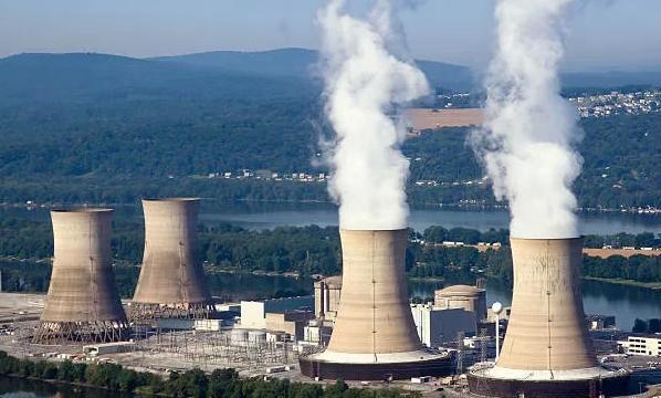 哈萨克斯坦总统：应启动第二、第三核电站建设规划