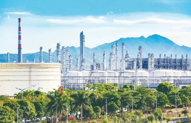 七部门联合印发石化化工行业稳增长工作方案