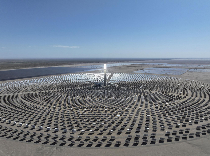 青海海西开工建设350兆瓦塔式光热发电项目