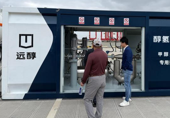 全球首艘甲醇电动集散两用船首次投入商业化运营