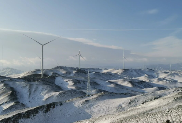 新疆布尔津65万千瓦风电项目全容量并网发电