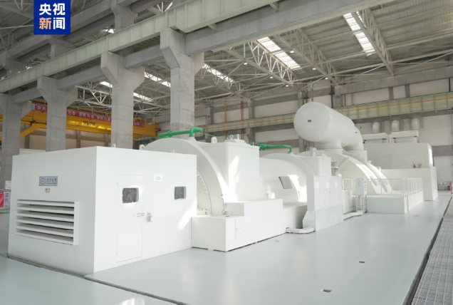 中国首套1500℃单轴重型燃机全容量投产发电