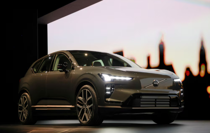 沃尔沃汽车发布新款EX60