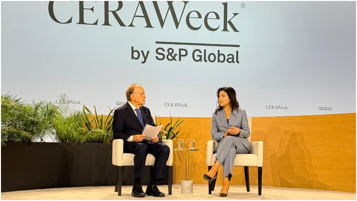 德国能源部长称逐步淘汰核能是“巨大的错误”